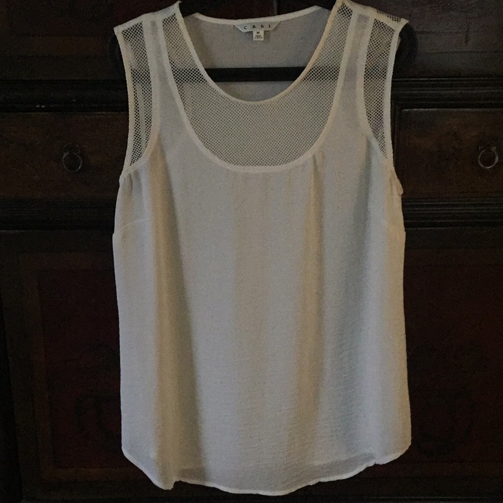 Beautiful mesh CAbi top